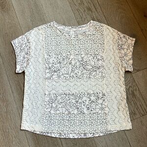 NWT Anthropologie Mixed Media Lace / Graphic Dressy Tee (Women's XS) Retail $90
